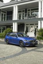 BMW 330i Touring M Sport 2020 года (AU)